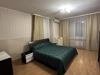 квартира по адресу Вячеслава Черновола ул., 20