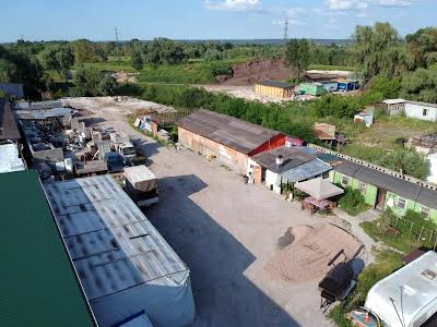 ділянка за адресою с. Вишеньки, центральна