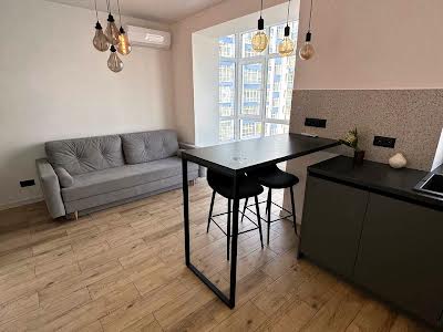 квартира за адресою Височана вул., 18
