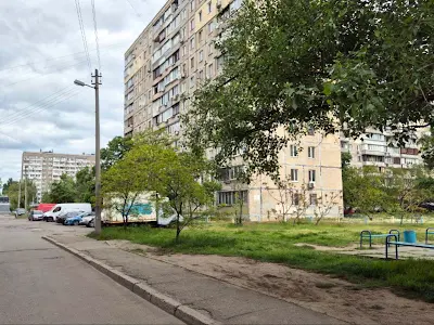 квартира за адресою Богатирська вул., 2