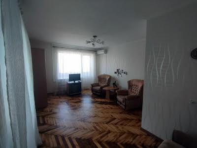 квартира за адресою Олімпійська вул., 14