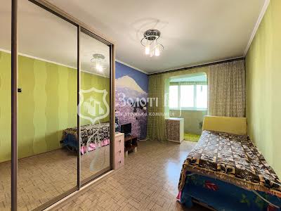 квартира за адресою Драгоманова вул., 5
