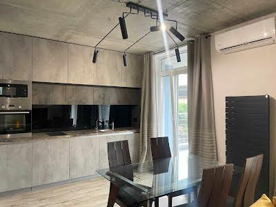квартира за адресою Джона Маккейна вул. (Івана Кудрі), 7