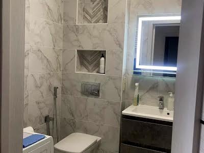 квартира за адресою Львів, Довга вул., 30а
