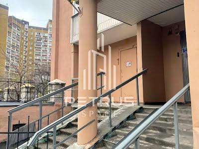 квартира за адресою Михайла Гришка вул., 8