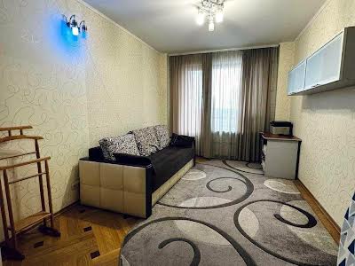 квартира за адресою Гольдбергівська вул. (1-ї Кінної Армії), 9
