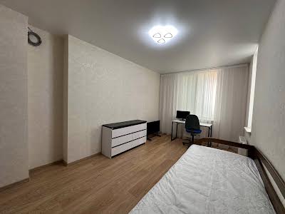 квартира за адресою Регенераторна вул., 4