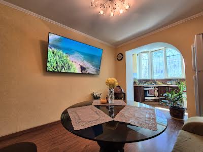 квартира за адресою Анатолія Бортняка вул., 2