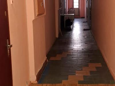 квартира за адресою Райдужна вул., 39
