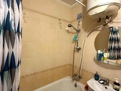 квартира за адресою Олени Теліги вул., 7-А