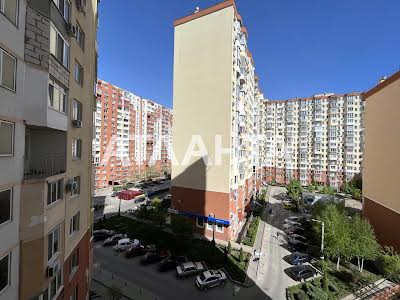квартира по адресу Радужный массив ул., 13