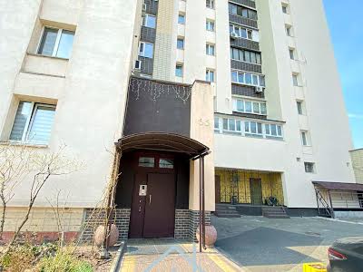 квартира за адресою Дніпровська наб., 13