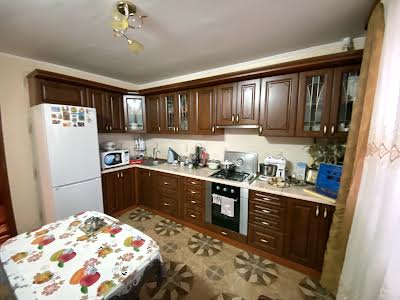 квартира по адресу Перемоги ул., 8/2