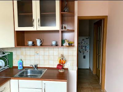 квартира за адресою Будівельників вул., 12