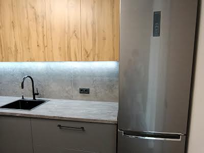 квартира за адресою Миколи Гулака вул., 4