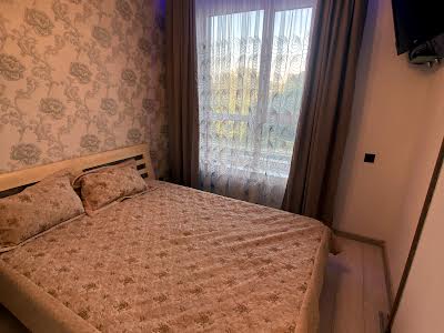 квартира за адресою Олени Теліги вул., 25