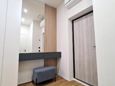 квартира за адресою Дегтярівська вул., 17 к1