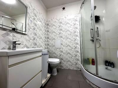 квартира за адресою Андрія Мельника вул., 10