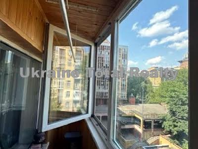 квартира за адресою Жилянська вул., 76