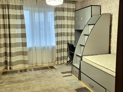 квартира по адресу Василия Стуса ул., 27