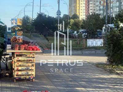 квартира по адресу Софии Русовой ул., 3