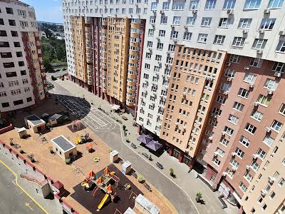 квартира за адресою Ернста вул., 16в