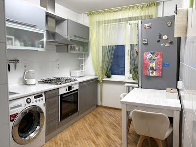 квартира по адресу Андрея Первозванного ул. (Стахурського), 6