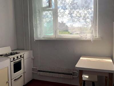 квартира за адресою Нескорених вул. (Героїв Праці), 28