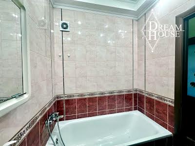 квартира за адресою Святого Володимира вул., 28