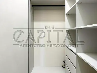 квартира по адресу Михайла Бойчука 19 а, 17