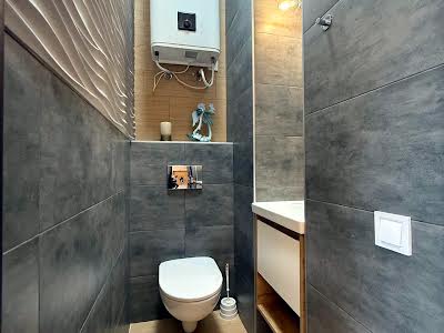 квартира по адресу Стефаника ул., 15