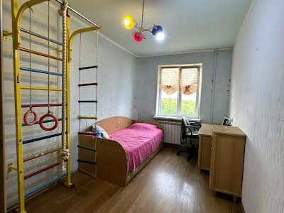квартира за адресою Прирічна вул., 6