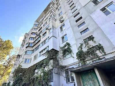 квартира за адресою Євгена Танцюри вул., 74/2