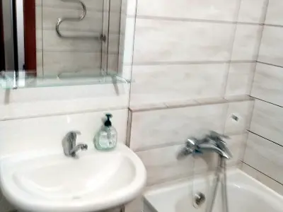 квартира за адресою Григорія Ващенка вул., 1