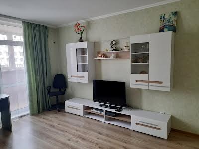 квартира за адресою Федора Ернста вул., 16а