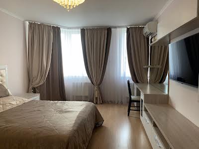 квартира за адресою Композитора Мейтуса вул., 4а