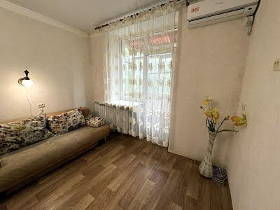 квартира за адресою Олександра Поля просп. (Кірова), 85