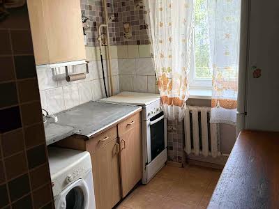 квартира за адресою Давида Ойстраха вул. (Затонського), 3