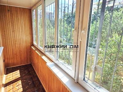 квартира за адресою Миколи Міхновського бульв. (Дружби Народів), 10-А