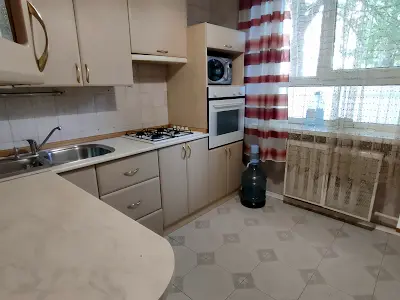 квартира за адресою Лондонська вул. (Пітерська), 3