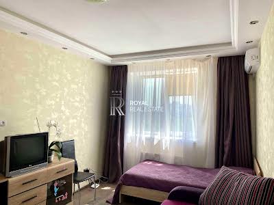 квартира за адресою Олега Мудрака вул. (Генерала Наумова), 66