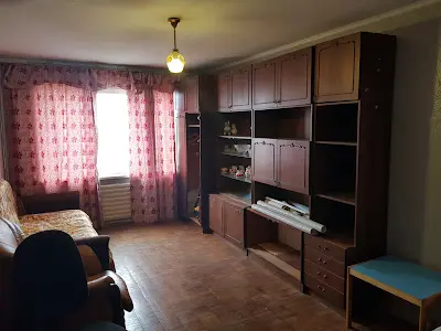 квартира за адресою Романа Шухевича просп. (Генерала Ватутіна), 28-А