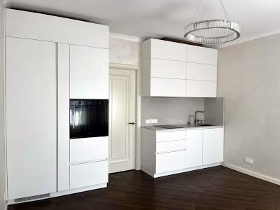 квартира за адресою Салютна вул., 2 в