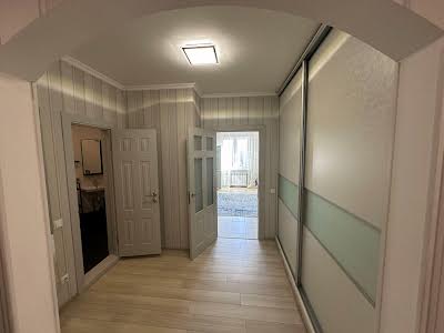 квартира за адресою Урлівська вул., 36
