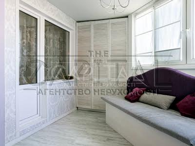 квартира за адресою Урлівська вул., 38