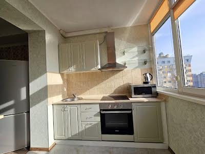 квартира по адресу Кондратюка Юрия ул., 5