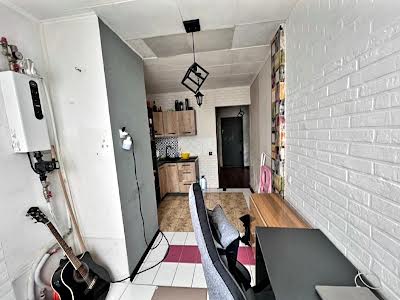 квартира за адресою Теплична вул., 48