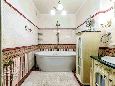 квартира за адресою Бориса Гмирі вул., 8Б