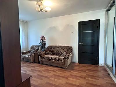 квартира по адресу Холодногорская ул. (Елизарова), 5