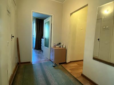 квартира за адресою Тростянецька вул., 3